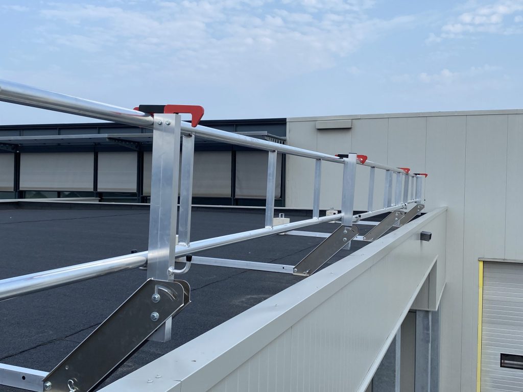 Dakrandbeveiliging Waarom huren vaak slimmer is dan kopen